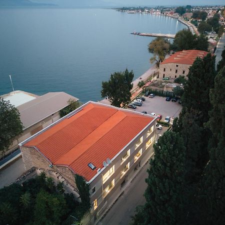 Amario Suites Hotel Égio Exterior foto