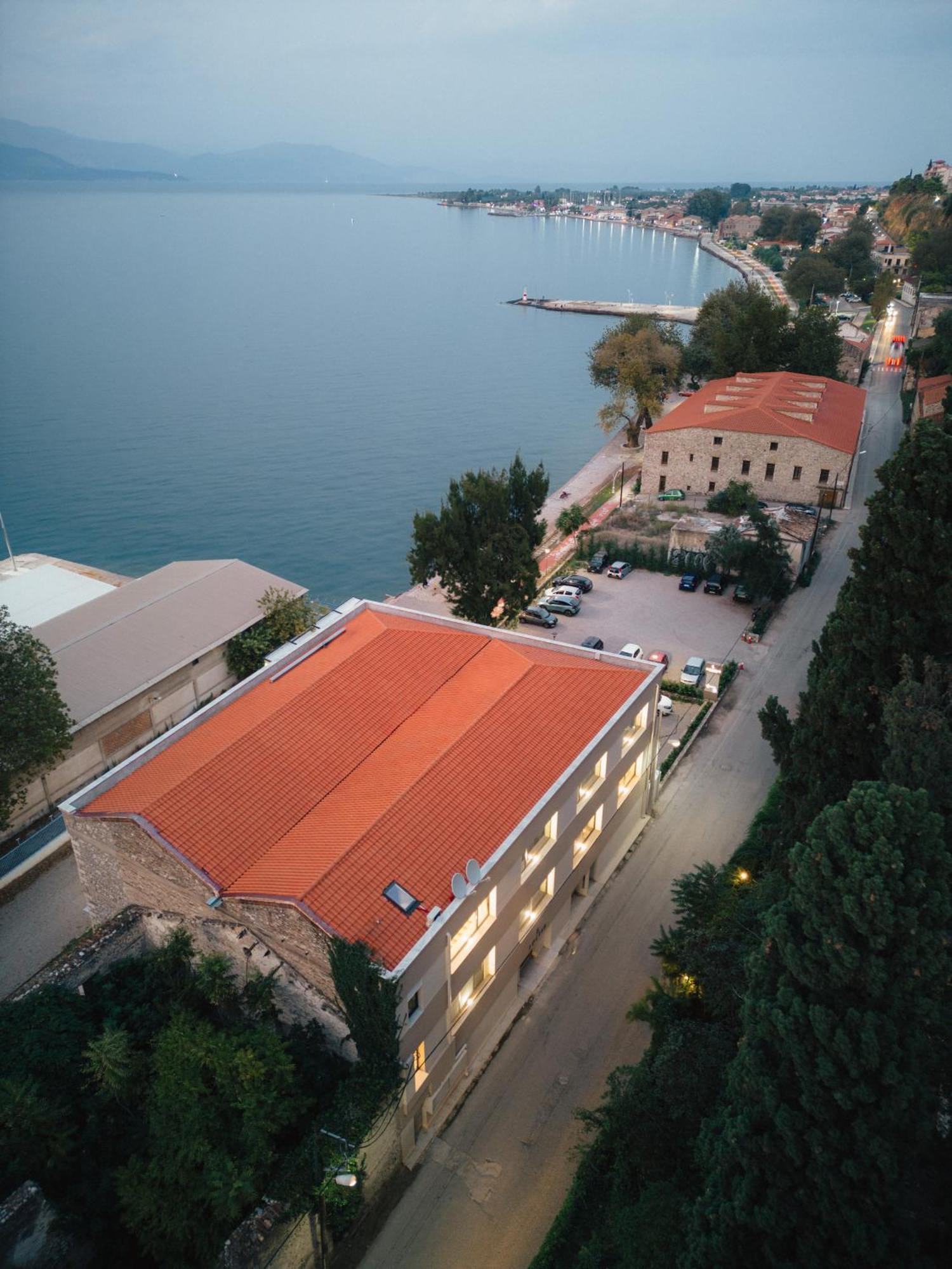 Amario Suites Hotel Égio Exterior foto